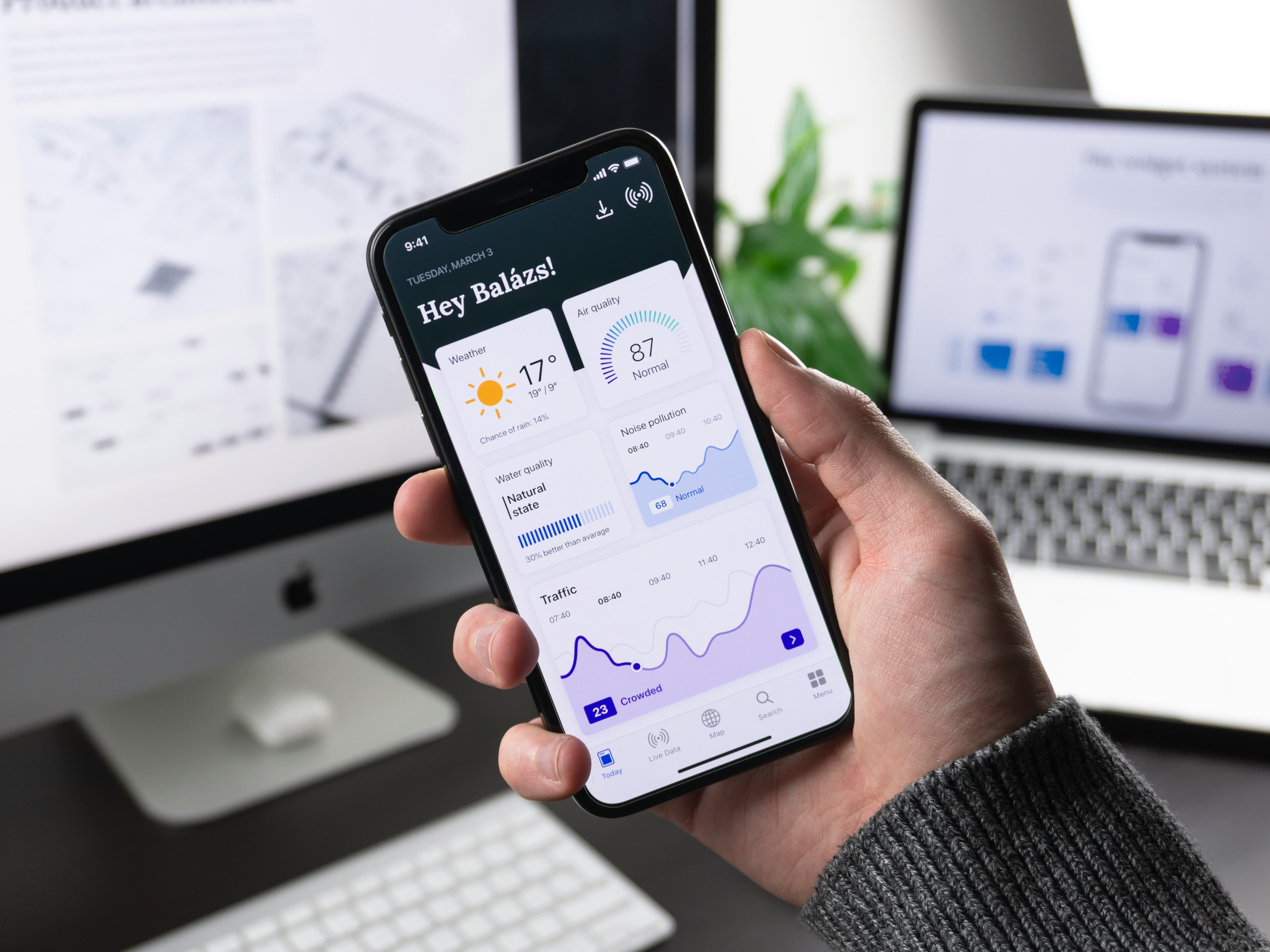 iOS & Android Mobile Applications